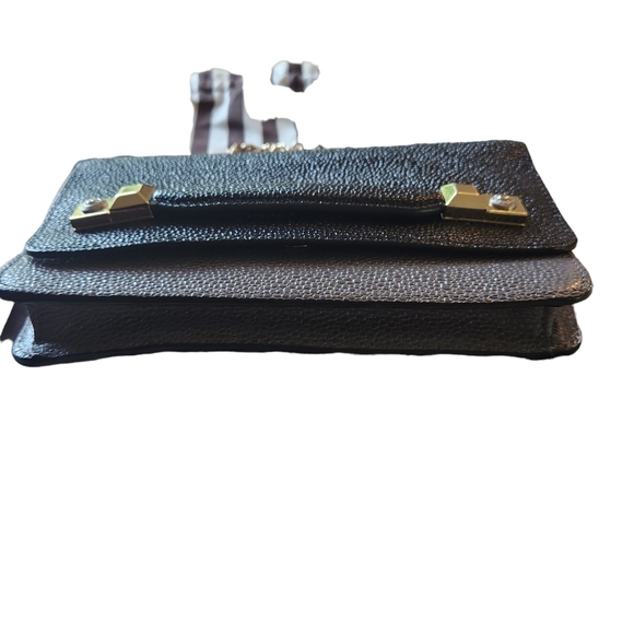 HENRI BENDEL CARLISLE Clutch/Wallet Two Tone (can add chain for crossbody) - Picture 14 of 14